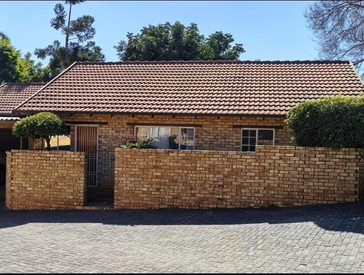 3 Bedroom Property for Sale in Safari Gardens North West